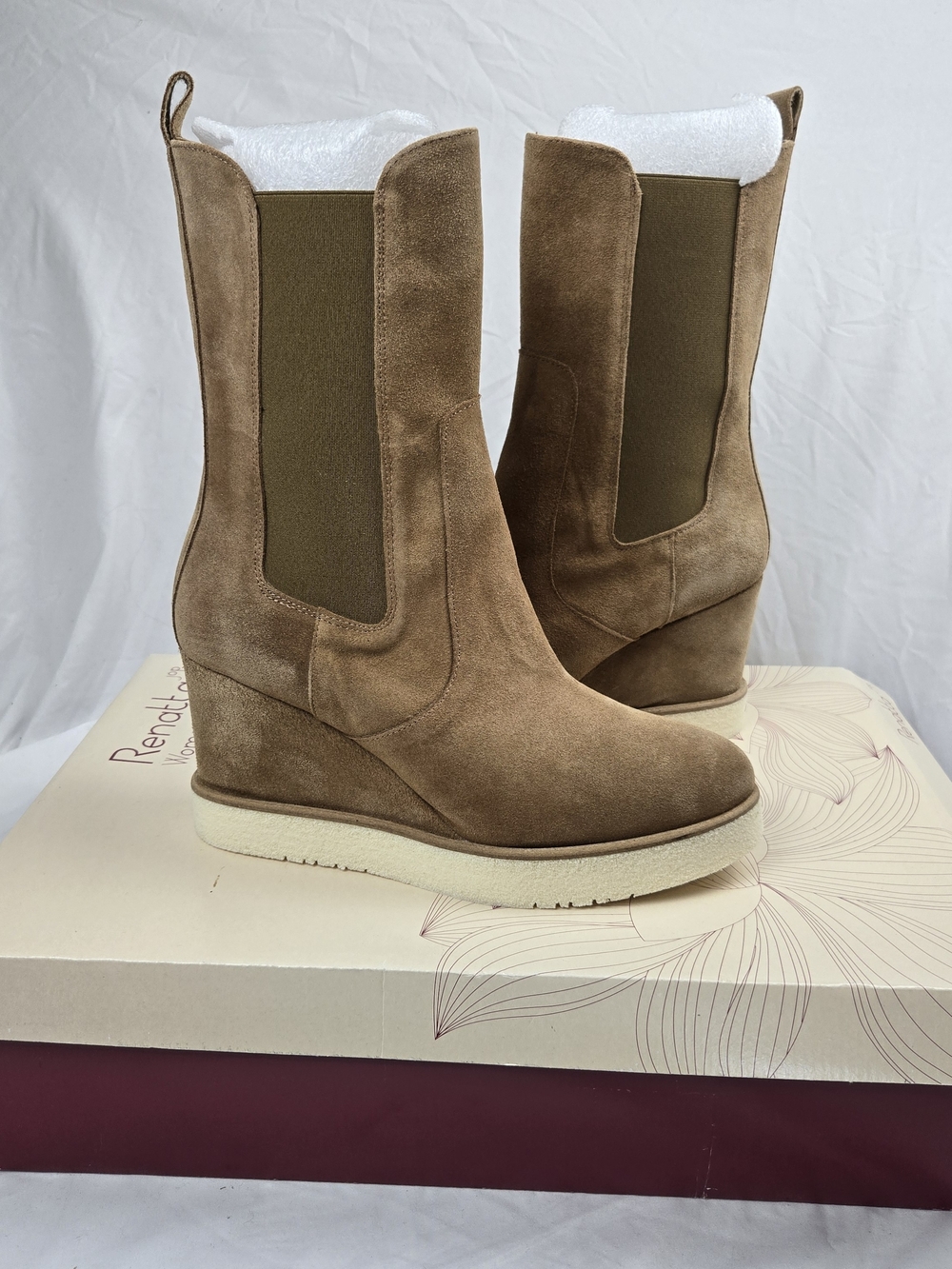 Renatta Jop Women's Suede Wedge Chelsea Boots Taupe Tan Size 9.5 EU 41 Spain